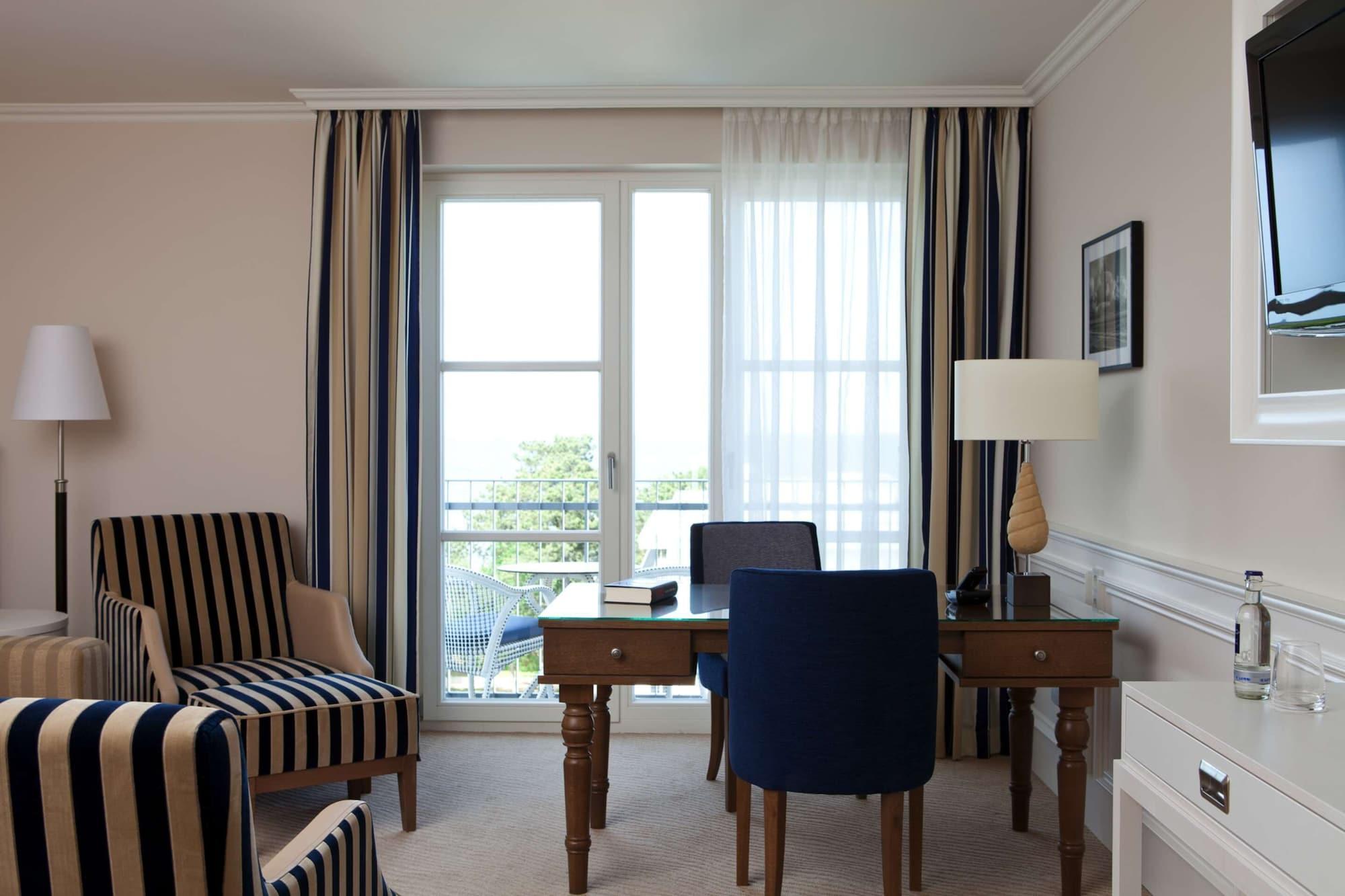 스타이겐베르거 그랜드호텔 앤 스파 헤링스도르프 제바트헤링스도르프 외부 사진 A room at the Hotel Axelmannstein