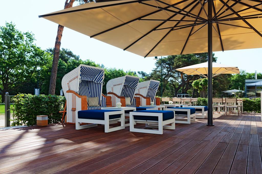 스타이겐베르거 그랜드호텔 앤 스파 헤링스도르프 제바트헤링스도르프 외부 사진 The beach chairs